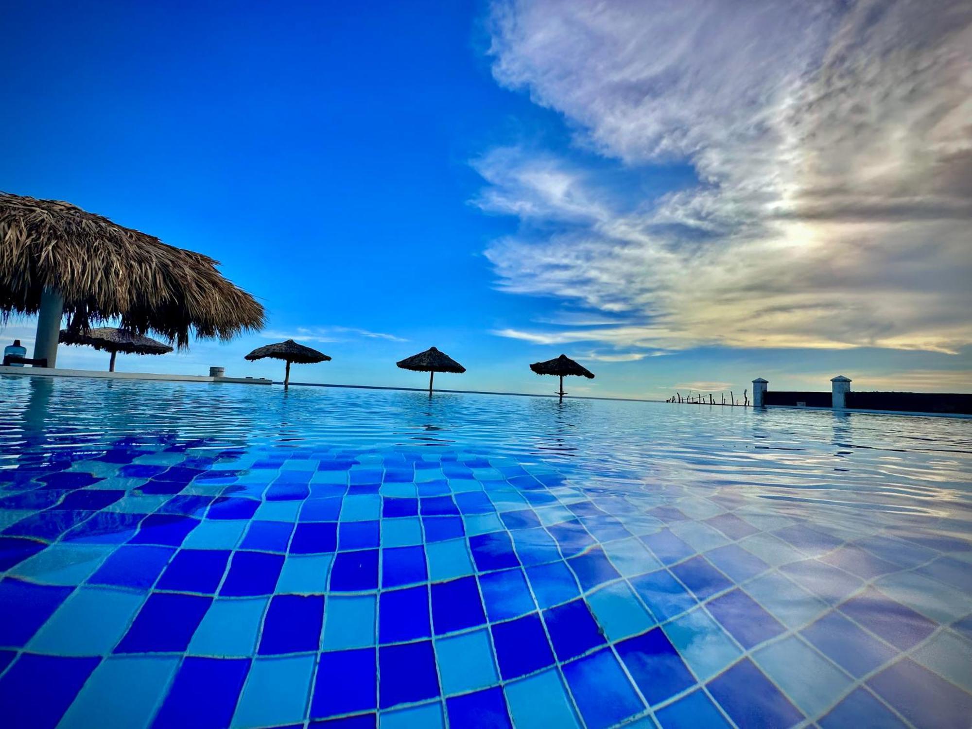Hotel Tesoro Beach San Luis La Herradura Zewnętrze zdjęcie
